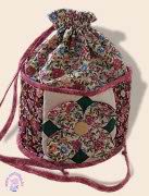 Neszeszer patchwork mintával