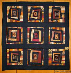 "Schwarz und..." quilt